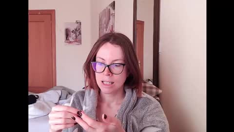 Snapshot of eva_cutesmile chatting on March 5, 2026, 11:39 am Eva online show from March 5, 2026, 11:39 am