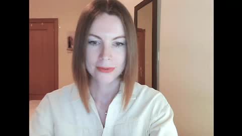 Snapshot of eva_cutesmile chatting on April 15, 2026, 8:09 pm Eva online show from April 15, 2026, 8:09 pm