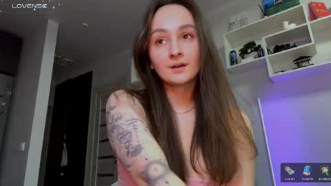 Eva  online show from March 17, 2026, 6:00 pm