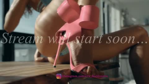 Snapshot of eva_fashionista chatting on March 22, 2026, 3:26 pm Eva online show from March 22, 2026, 3:26 pm