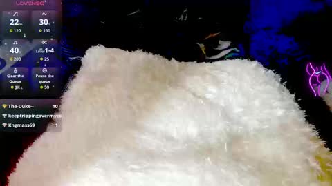 Snapshot of eva_hoot1 chatting on March 10, 2026, 3:39 pm EVA online show from March 10, 2026, 3:39 pm