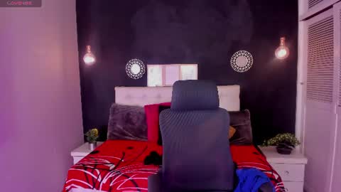 eva_hot_1 online show from June 18, 2026, 1:15 pm