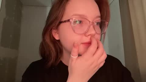 Snapshot of eva_kittenn chatting on January 15, 2026, 10:09 am eva_kittenn online show from January 15, 2026, 10:09 am