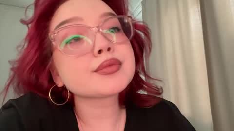 Snapshot of eva_kittenn chatting on May 23, 2026, 11:36 am eva_kittenn online show from May 23, 2026, 11:36 am