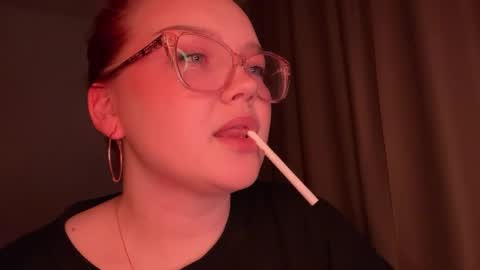 Snapshot of eva_kittenn chatting on May 28, 2026, 9:56 pm eva_kittenn online show from May 28, 2026, 9:56 pm