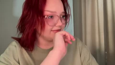 Snapshot of eva_kittenn chatting on June 14, 2026, 12:40 pm eva_kittenn online show from June 14, 2026, 12:40 pm