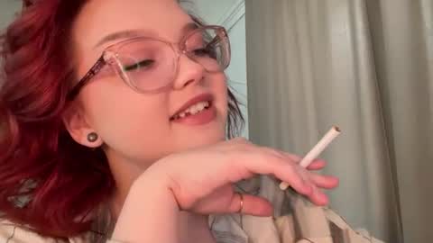 Snapshot of eva_kittenn chatting on June 17, 2026, 11:12 am eva_kittenn online show from June 17, 2026, 11:12 am