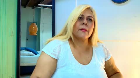 eva_love49 online show from March 14, 2026, 5:29 pm