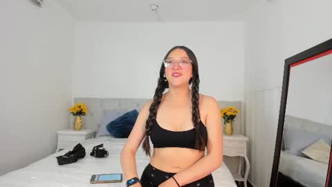 Snapshot of eva_mark chatting on June 22, 2026, 11:40 am Eva online show from June 22, 2026, 11:40 am