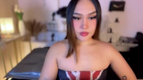 Queen Eva Mazikeen online show from March 17, 2026, 3:33 am