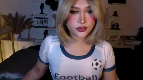 Snapshot of eva_mazikeen69 chatting on May 5, 2026, 10:18 pm Queen Eva Mazikeen online show from May 5, 2026, 10:18 pm