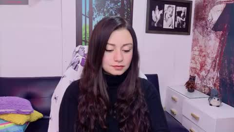 Snapshot of eva_rosell chatting on June 6, 2026, 2:55 pm Eva online show from June 6, 2026, 2:55 pm