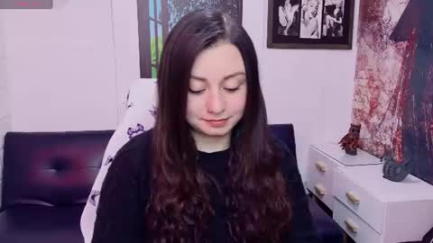 Snapshot of eva_rosell chatting on June 10, 2026, 2:49 pm Eva online show from June 10, 2026, 2:49 pm