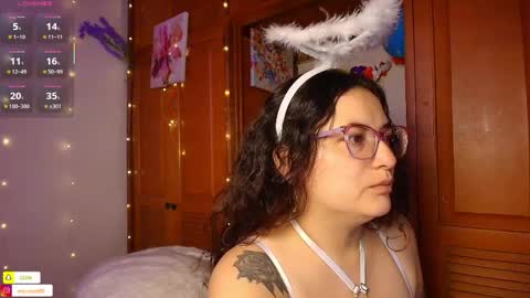 Eva  online show from April 11, 2026, 11:03 am