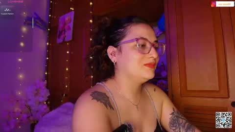 Snapshot of eva_rosse69 chatting on May 11, 2026, 12:11 pm Eva online show from May 11, 2026, 12:11 pm