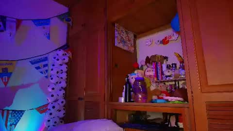 Snapshot of eva_rosse69 chatting on July 7, 2026, 12:09 pm Eva online show from July 7, 2026, 12:09 pm