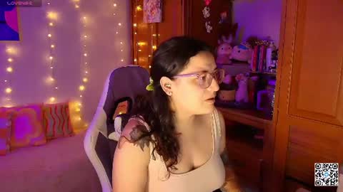 Snapshot of eva_rosse69 chatting on July 30, 2026, 12:04 pm Eva online show from July 30, 2026, 12:04 pm