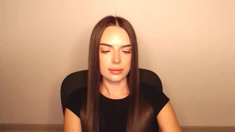 Eva online show from September 14, 2025, 6:29 pm