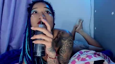 Snapshot of eva_sanderslee chatting on December 17, 2024, 9:50 am Eva online show from December 17, 2024, 9:50 am