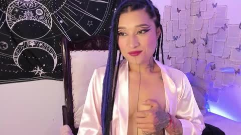 Snapshot of eva_sanderslee chatting on September 13, 2025, 7:08 am Eva online show from September 13, 2025, 7:08 am