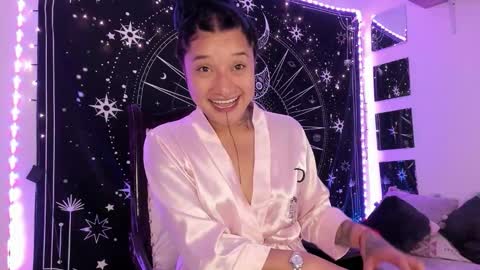 Snapshot of eva_sanderslee chatting on September 18, 2025, 6:15 am Eva online show from September 18, 2025, 6:15 am