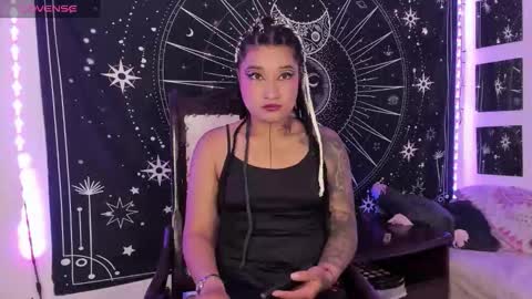 Snapshot of eva_sanderslee chatting on September 24, 2025, 6:28 am Eva online show from September 24, 2025, 6:28 am