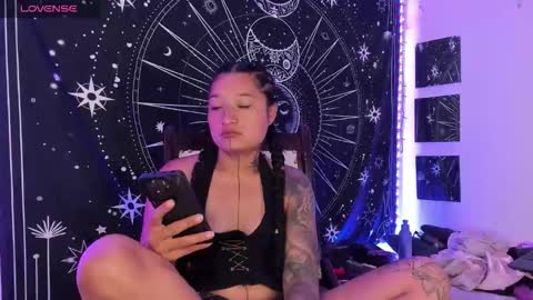 Snapshot of eva_sanderslee chatting on October 10, 2025, 7:29 am Eva online show from October 10, 2025, 7:29 am