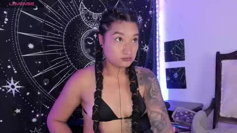 Snapshot of eva_sanderslee chatting on October 16, 2025, 9:10 am Eva online show from October 16, 2025, 9:10 am