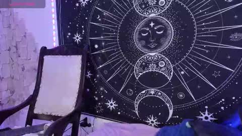 Snapshot of eva_sanderslee chatting on November 8, 2025, 8:25 am Eva online show from November 8, 2025, 8:25 am