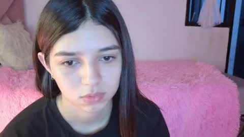 Snapshot of eva_sin18 chatting on May 24, 2026, 11:21 pm Eva Sin online show from May 24, 2026, 11:21 pm