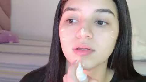 Snapshot of eva_sin18 chatting on June 14, 2026, 12:08 am Eva Sin online show from June 14, 2026, 12:08 am
