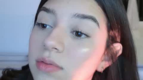 Snapshot of eva_sin18 chatting on June 17, 2026, 11:49 pm Eva Sin online show from June 17, 2026, 11:49 pm