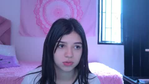 Snapshot of eva_sin18 chatting on July 21, 2026, 7:16 pm Eva Sin online show from July 21, 2026, 7:16 pm