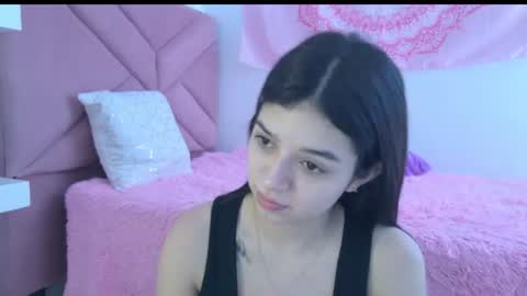 Snapshot of eva_sin18 chatting on July 30, 2026, 7:35 pm Eva Sin online show from July 30, 2026, 7:35 pm