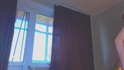 Snapshot of eva_sinn chatting on June 18, 2026, 4:00 pm Hi there i am Eva and i wish create a nice community with you so join my Ticket Show for more pleasure online show from June 18, 2026, 4:00 pm