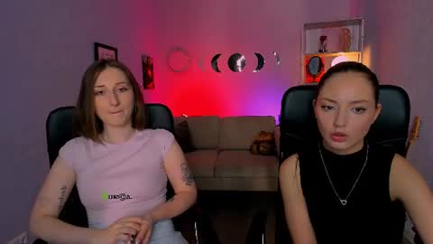 Snapshot of eva_smiith_ chatting on June 23, 2026, 5:49 am Eva online show from June 23, 2026, 5:49 am