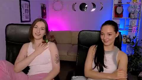 Snapshot of eva_smiith_ chatting on July 7, 2026, 7:23 am Eva online show from July 7, 2026, 7:23 am
