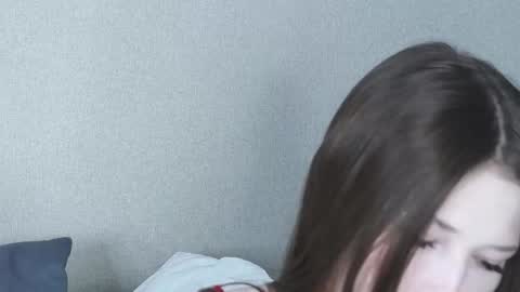 eva varnerr online show from December 31, 2024, 11:09 am