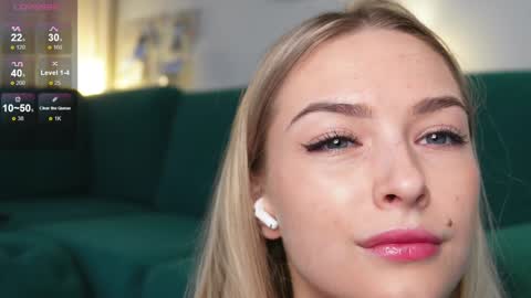 Hello Im Eva online show from February 6, 2025, 9:53 am