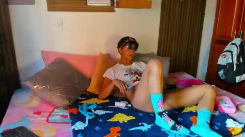 Snapshot of evaa_campbell chatting on April 22, 2026, 2:07 pm Eva online show from April 22, 2026, 2:07 pm