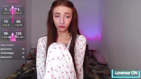 Snapshot of evaa_coy chatting on March 2, 2025, 6:37 am Eva online show from March 2, 2025, 6:37 am