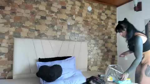 Snapshot of evaa_hall chatting on July 14, 2026, 12:33 pm Eva online show from July 14, 2026, 12:33 pm