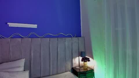 Snapshot of evaa_stevens chatting on June 20, 2026, 8:11 pm julieth online show from June 20, 2026, 8:11 pm