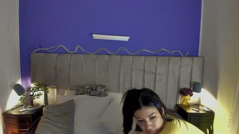 Snapshot of evaa_stevens chatting on July 17, 2026, 7:52 pm julieth online show from July 17, 2026, 7:52 pm
