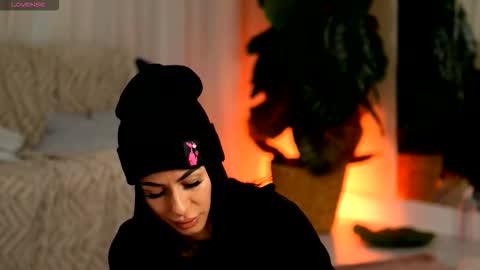 Snapshot of evaamanti chatting on January 11, 2026, 4:39 am Eva online show from January 11, 2026, 4:39 am