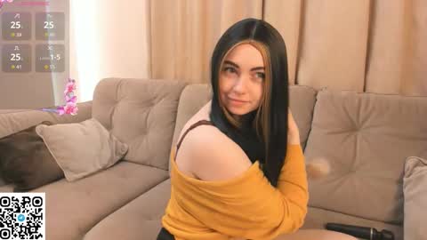 Snapshot of evablimey chatting on October 24, 2025, 5:15 am Eva online show from October 24, 2025, 5:15 am