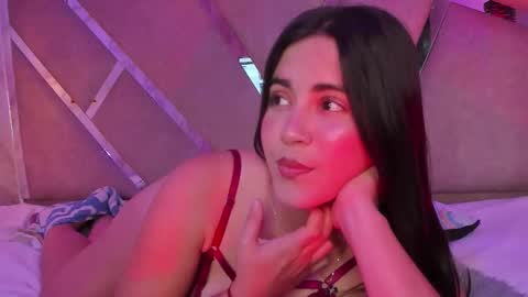 Snapshot of evabloom_ chatting on November 21, 2025, 10:08 pm EvaBloom online show from November 21, 2025, 10:08 pm