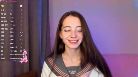 evabradly online show from October 31, 2025, 6:53 pm