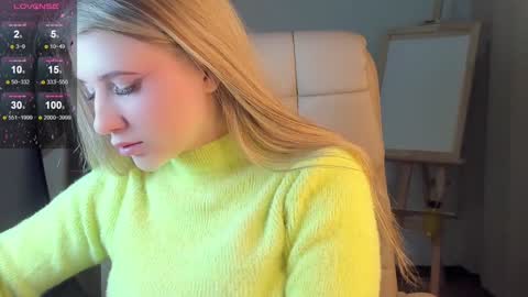 Snapshot of evacadooo chatting on January 16, 2025, 2:30 am Eva online show from January 16, 2025, 2:30 am