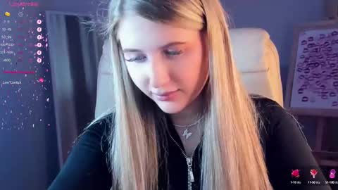 Snapshot of evacadooo chatting on March 1, 2025, 2:48 am Eva online show from March 1, 2025, 2:48 am